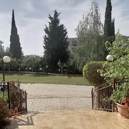 St. George سفيتي فلاس